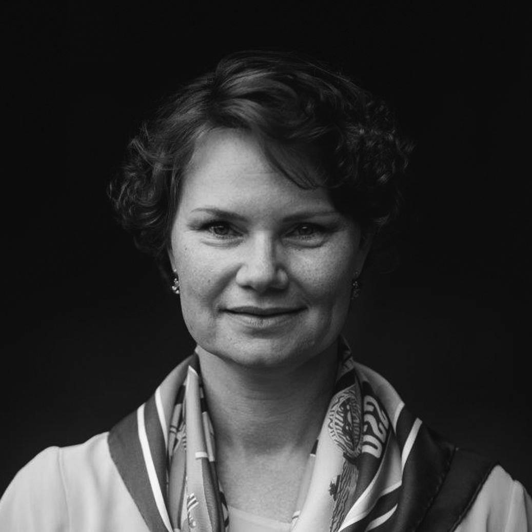 mikala-larsen